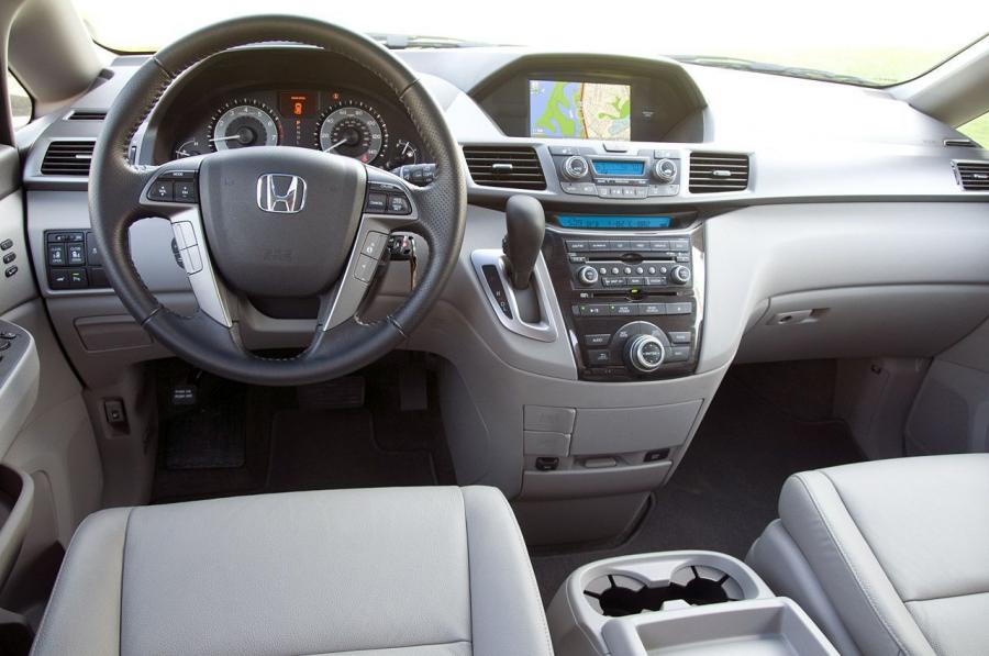  Honda Odyssey 2011 года  (фото 29 из 162)